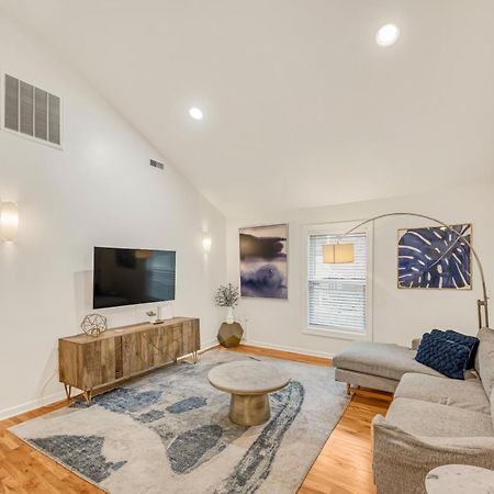 Charming 2Br Bungalow 4 Minutes To Duke University Durham Dış mekan fotoğraf