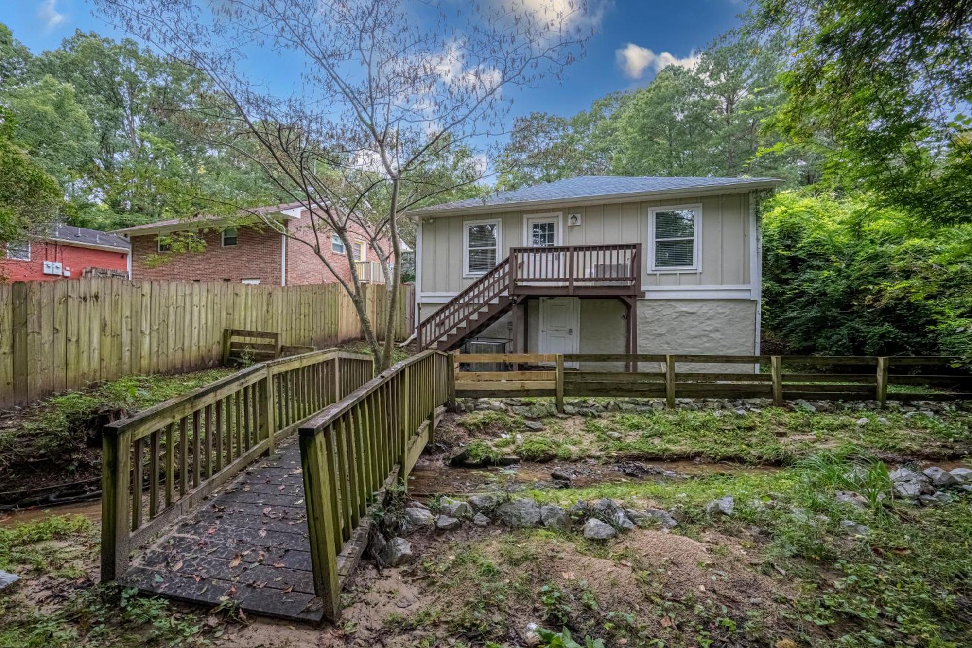 Charming 2Br Bungalow 4 Minutes To Duke University Durham Dış mekan fotoğraf