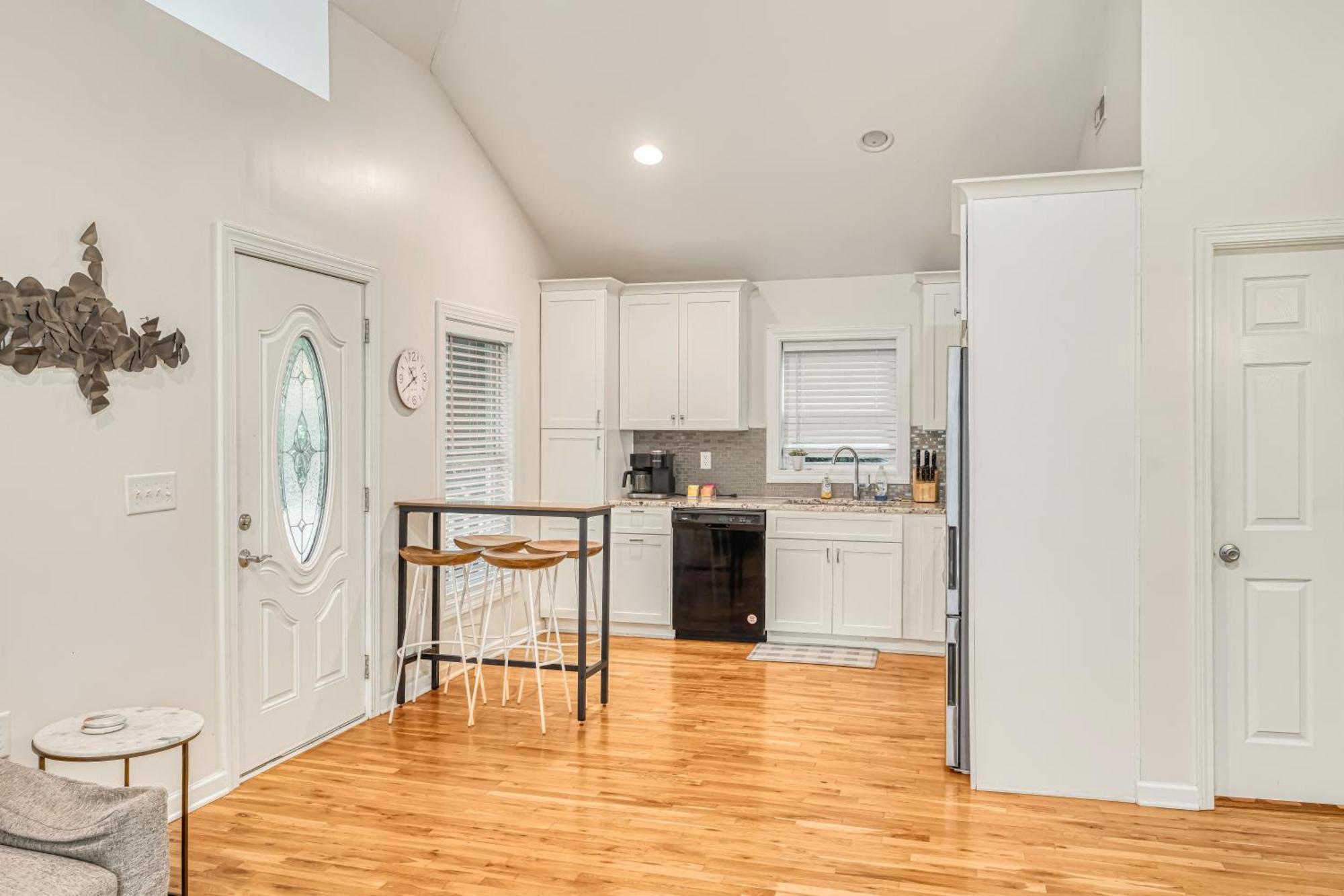 Charming 2Br Bungalow 4 Minutes To Duke University Durham Dış mekan fotoğraf