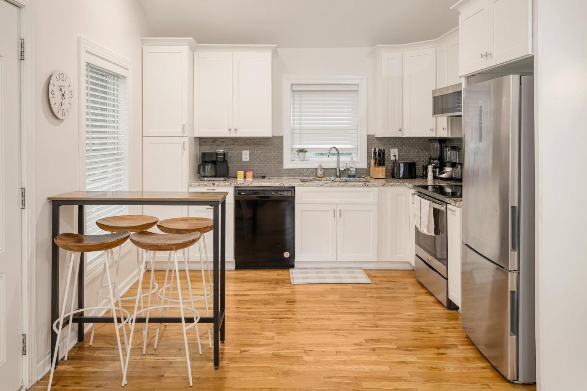 Charming 2Br Bungalow 4 Minutes To Duke University Durham Dış mekan fotoğraf