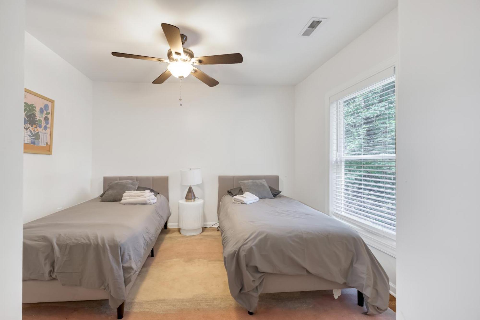 Charming 2Br Bungalow 4 Minutes To Duke University Durham Dış mekan fotoğraf