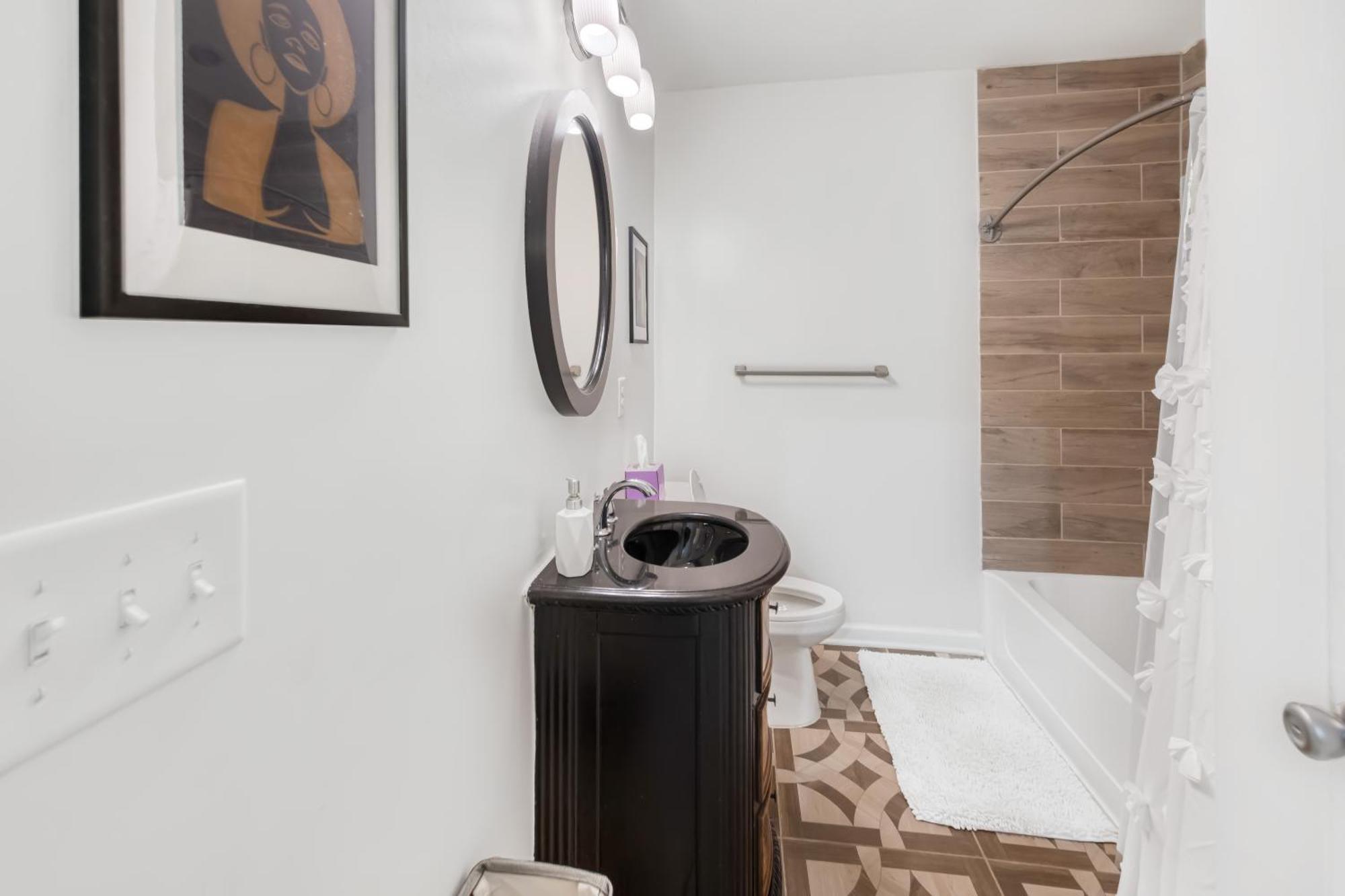 Charming 2Br Bungalow 4 Minutes To Duke University Durham Dış mekan fotoğraf