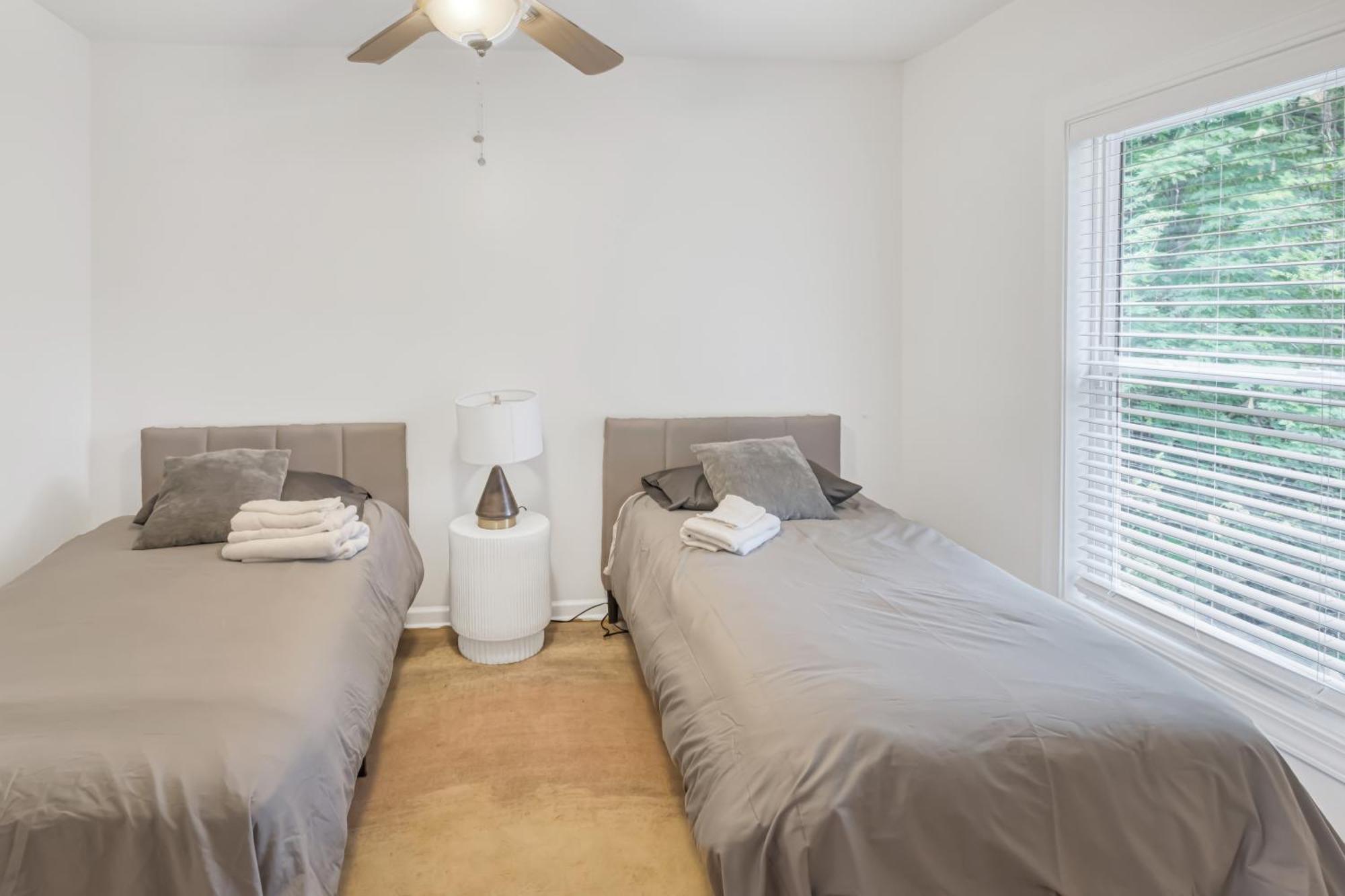 Charming 2Br Bungalow 4 Minutes To Duke University Durham Dış mekan fotoğraf